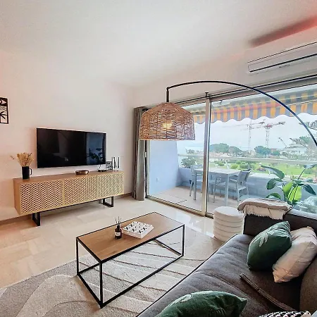 Appartement T1bis Vue Et Port Marina Baie Des Anges